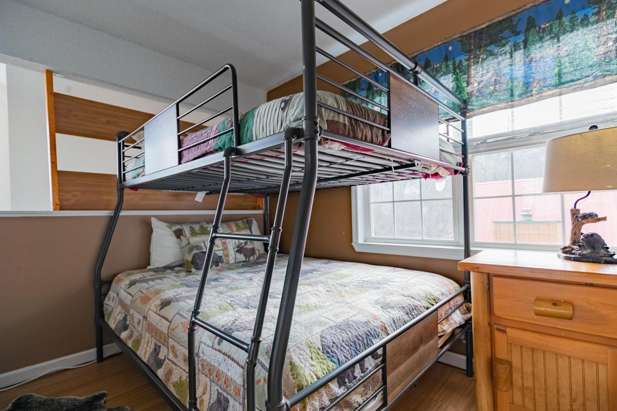 Heavenly View - Bear Themed Cabin, Hottub, Dog-Friendly, Near Gatlinburg Bagian luar foto